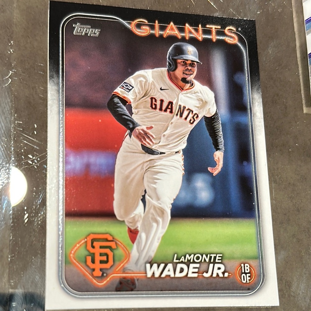 Topps Giants Baseball Card - White and Orange